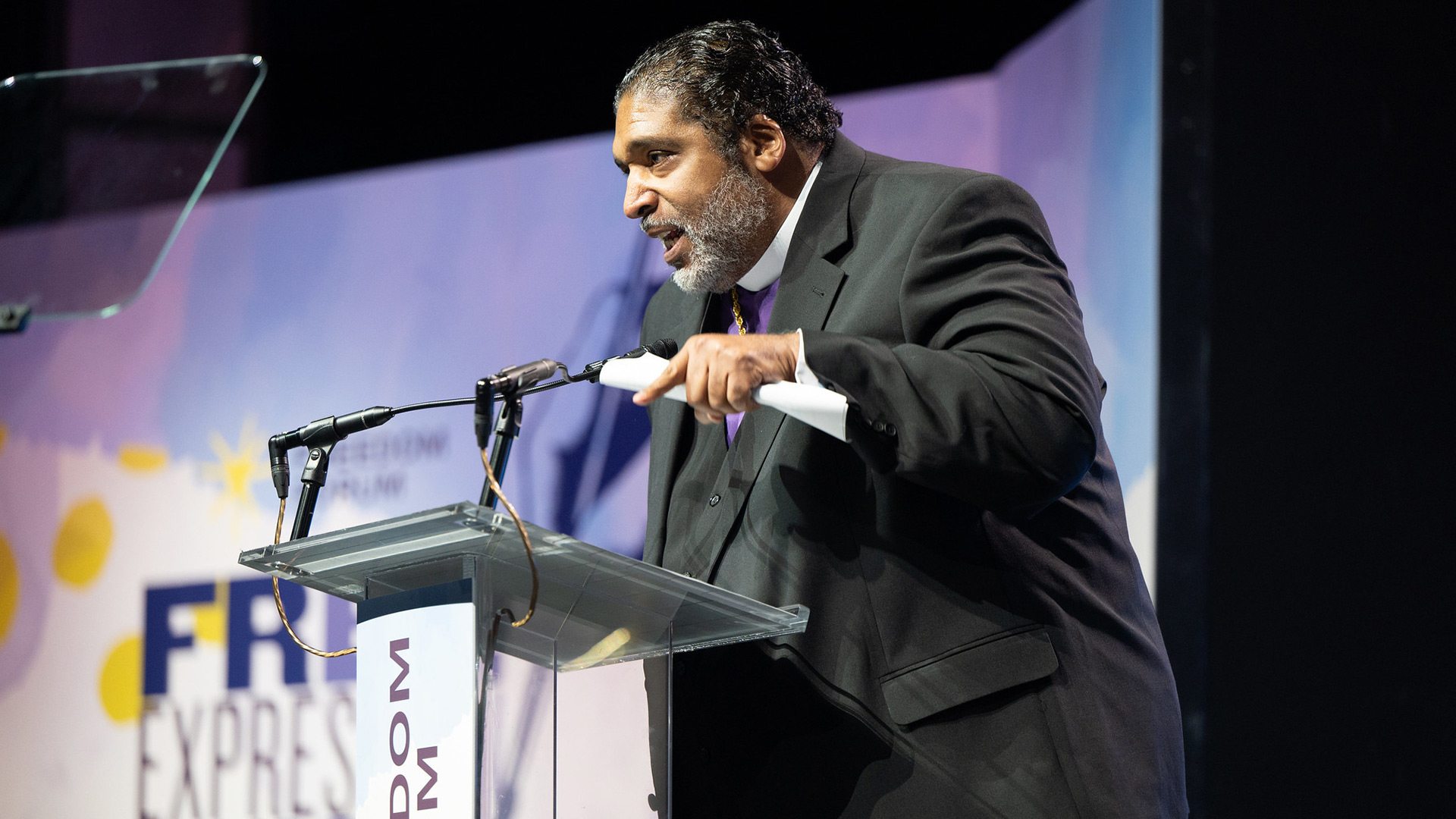 Public theologian and civil rights leader the Rev. Dr. William J. Barber II is honored at the 2024 Free Expression Awards.