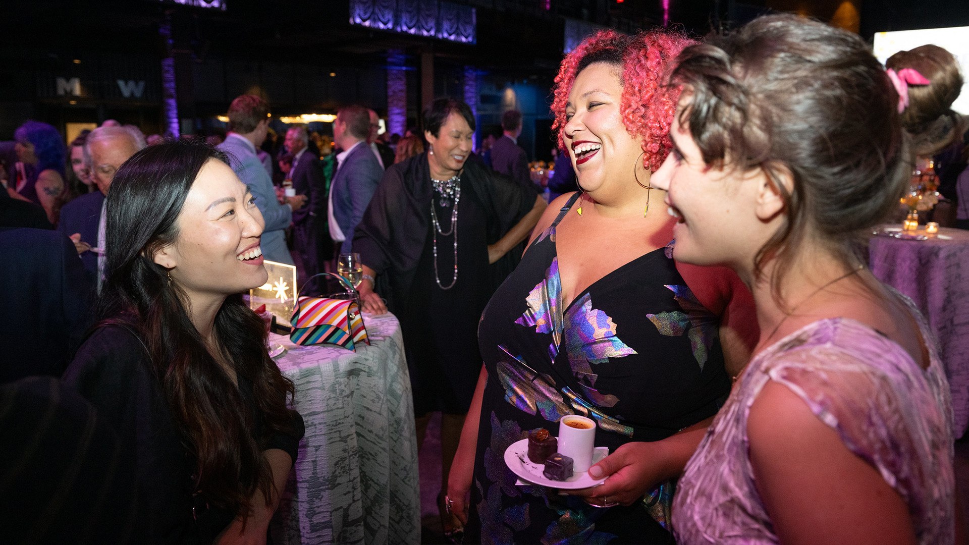 Guests socialize and enjoy dessert at the 2024 Free Expression Awards.