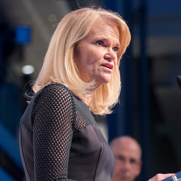 Martha Raddatz